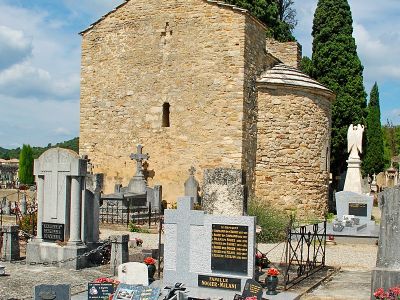 800px Chapelle Saint Gnis De Laudun LArdoise   02